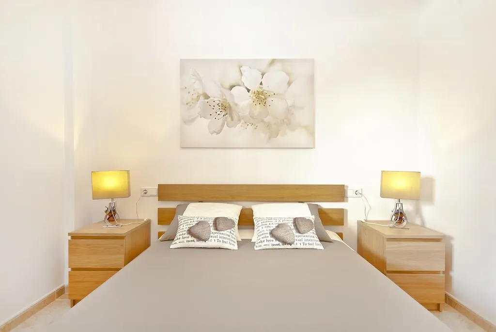Apartment Es Pinaret Can Tomeu Port de Pollenca Spain